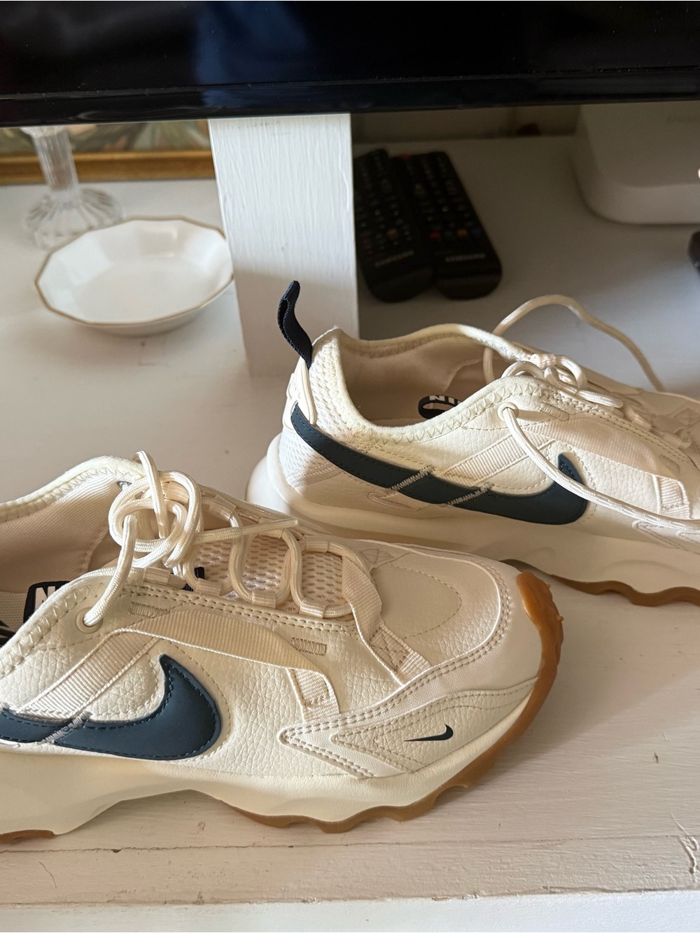 Nike Women's Cream and Navy Athletic Sneakers
